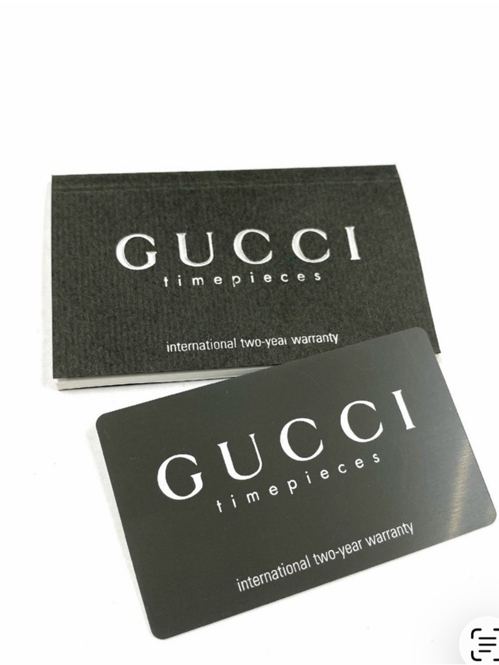 Gucci Gold Bracelet Watch with Interchangeable Bezels in Black, Red, Blue, Green - Picture 7 of 7